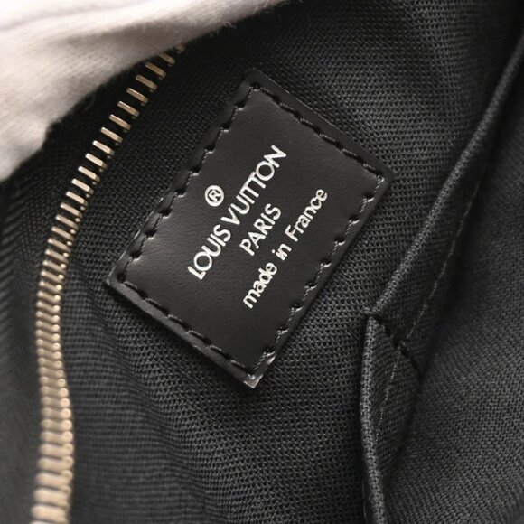 Louis Vuitton Damier Graphite Thomas Crossbody Bag - Picture 9 of 11